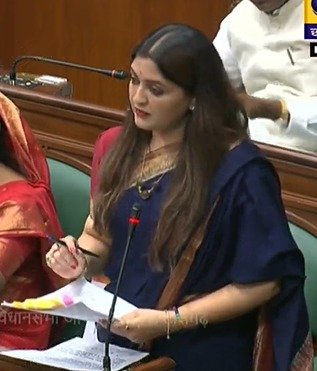 विधायक भावना बोहरा ने विधानसभा में धान खरीदी और भुगतान में विसंगति, गर्भवती माता और शिशु के पोषण, पेंशन एवं कम्प्यूटर ऑपरेटरों के बकाया वेतन भुगतान का उठाया मुद्दा*  