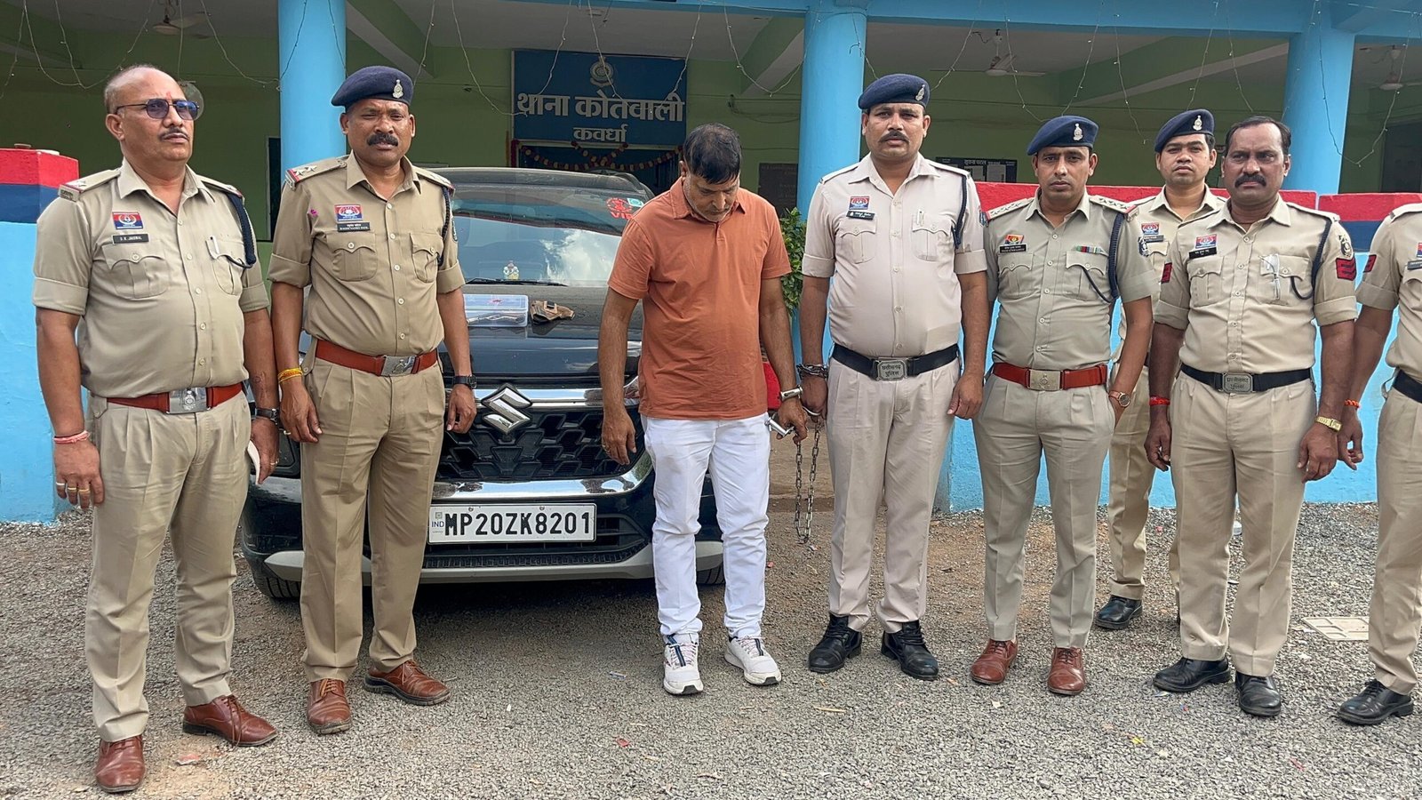 लाइसेंसी पिस्टल दिखाकर धमकी देकर अवैध वसूली करने वाले आरोपी को कबीरधाम पुलिस ने किया गिरफ्तार*   